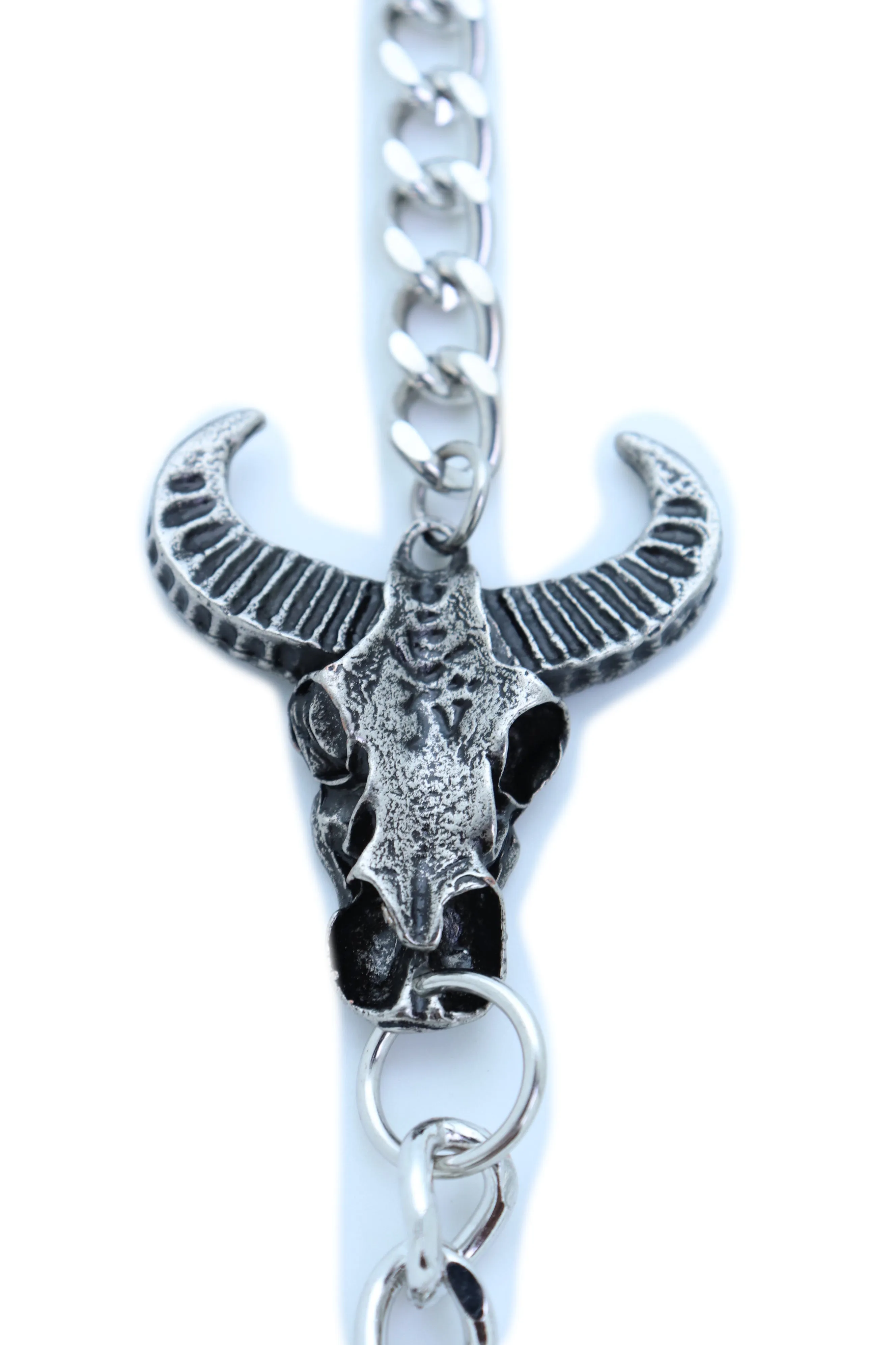 20" Skeleton Bull Head Pendant Wallet Chain