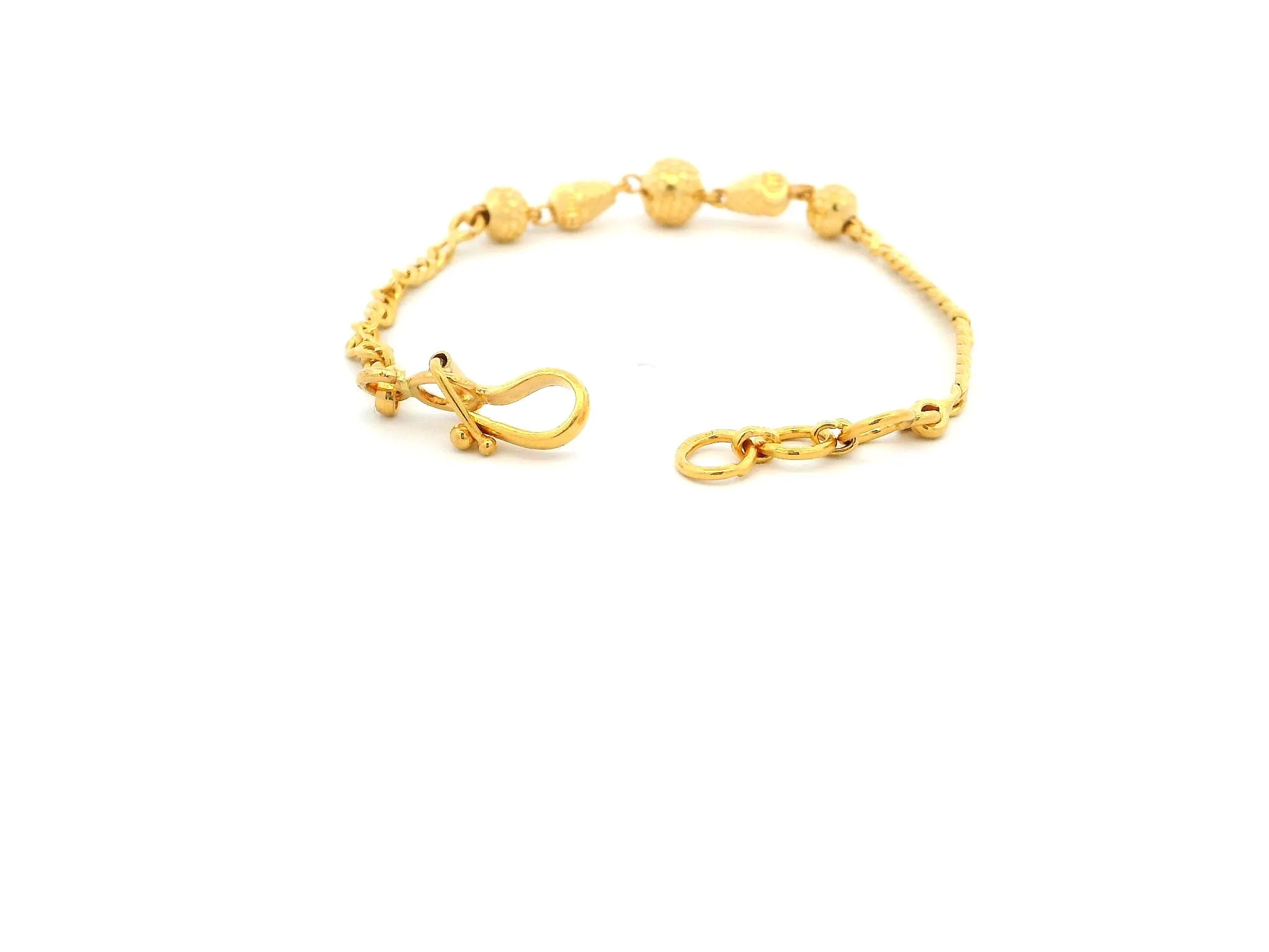 22ct Yellow Gold Children's Bracelet with Diamond-Cut Beads & 'U' Hook Clip Clasp – Secure and Stylish
