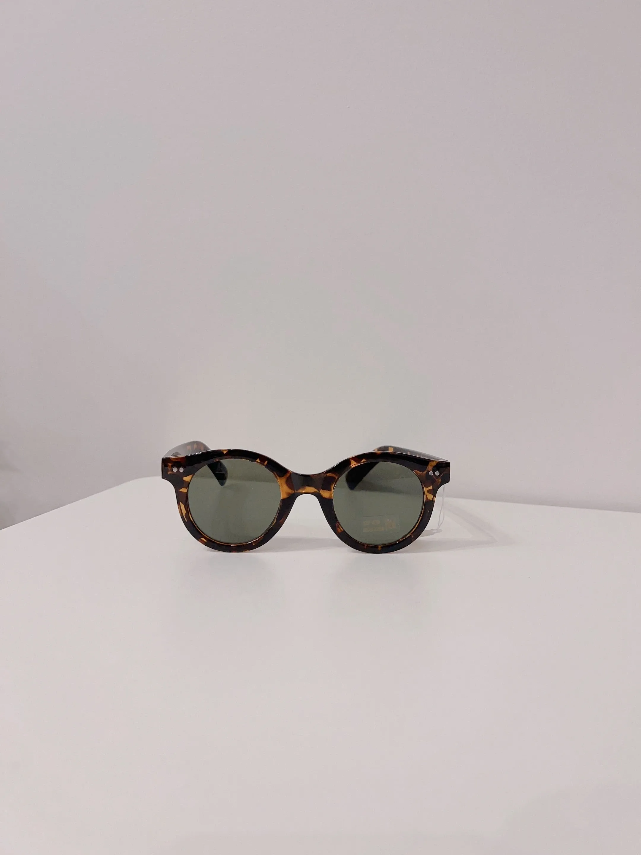 BADA Round sunnies