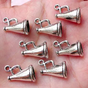 CLEARANCE 3D Megaphone Charm Speaking Trumpet Bullhorn Blowhorn Loud Hailer (7pcs / 16mm x 10mm / Tibetan Silver) Cheerleader Charm Bracelet CHM1015