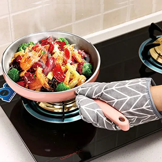 Cotton Oven Gloves: Heat Resistant, Non-Stick, Anti-Slip Pot and Bowl Holders for Cooking, Baking, Oven Mitts (Random Print)