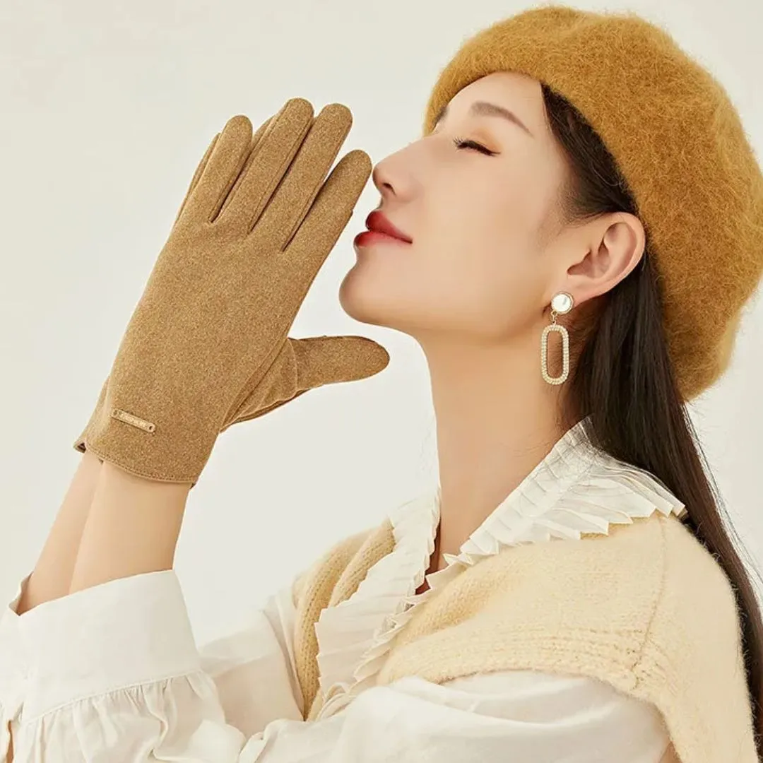 Elegant Gloves for Winter