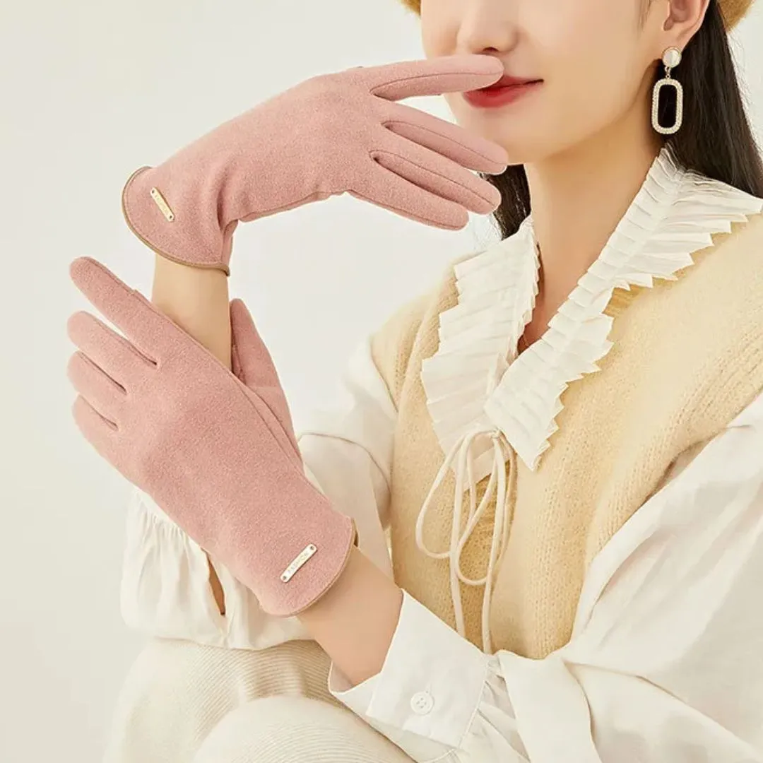 Elegant Gloves for Winter