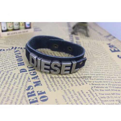 European Style Men Wrap Bracelets Brand Cowhide Leather Wide Male Bangle Bracelet Vintage Letter Jewelry