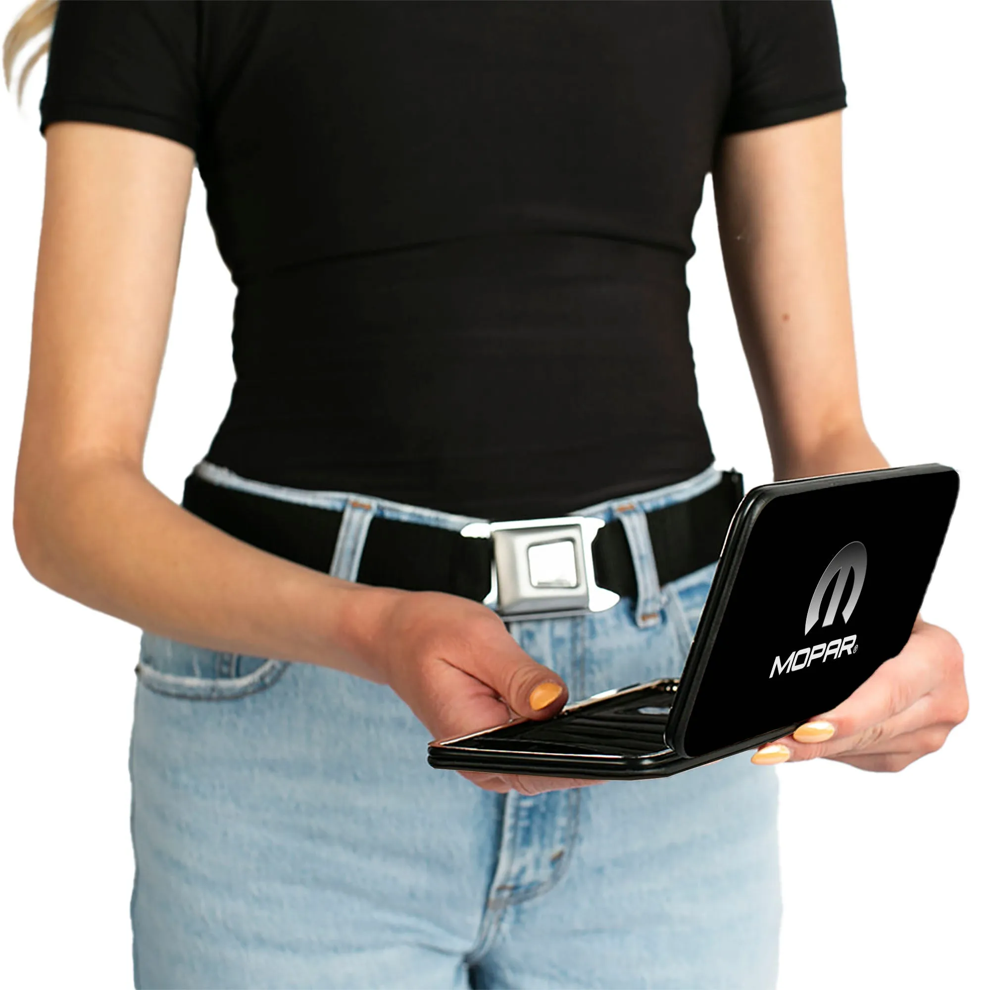 Hinged Wallet - MOPAR Logo Black Silver Gradient