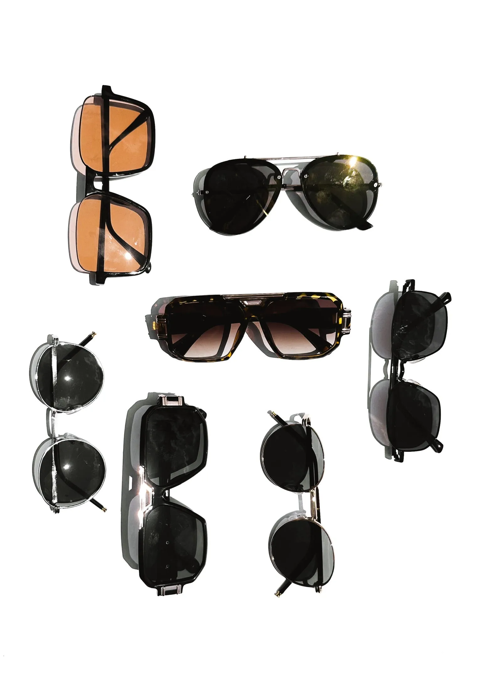 HOLLIS STATEMENT SUNGLASSES