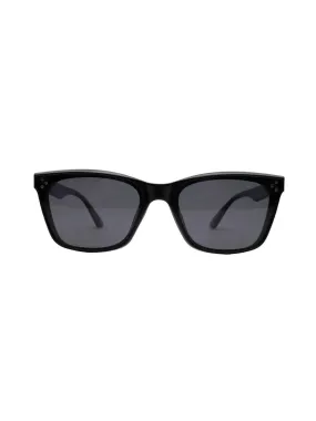 Kiki Sunnies in Black/Smoke