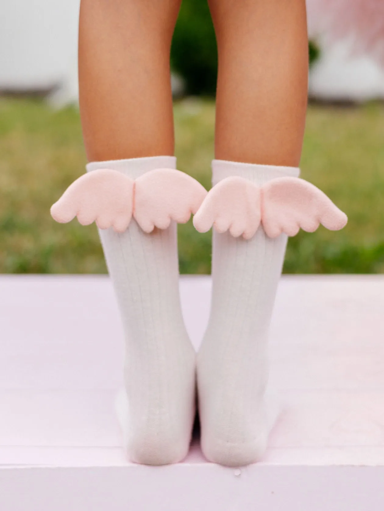 NENA BEBE Knee-high socks with wings-B5008 black
