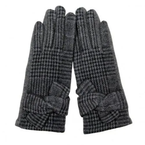 Plaid Smart Glove with Knot