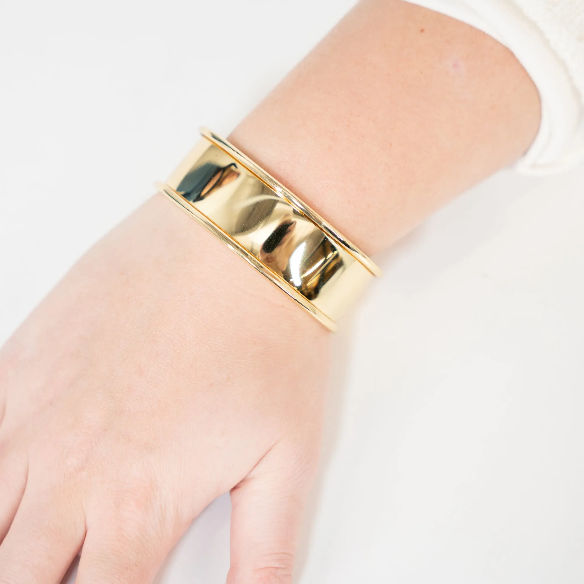 Polished Ribbon Cuff