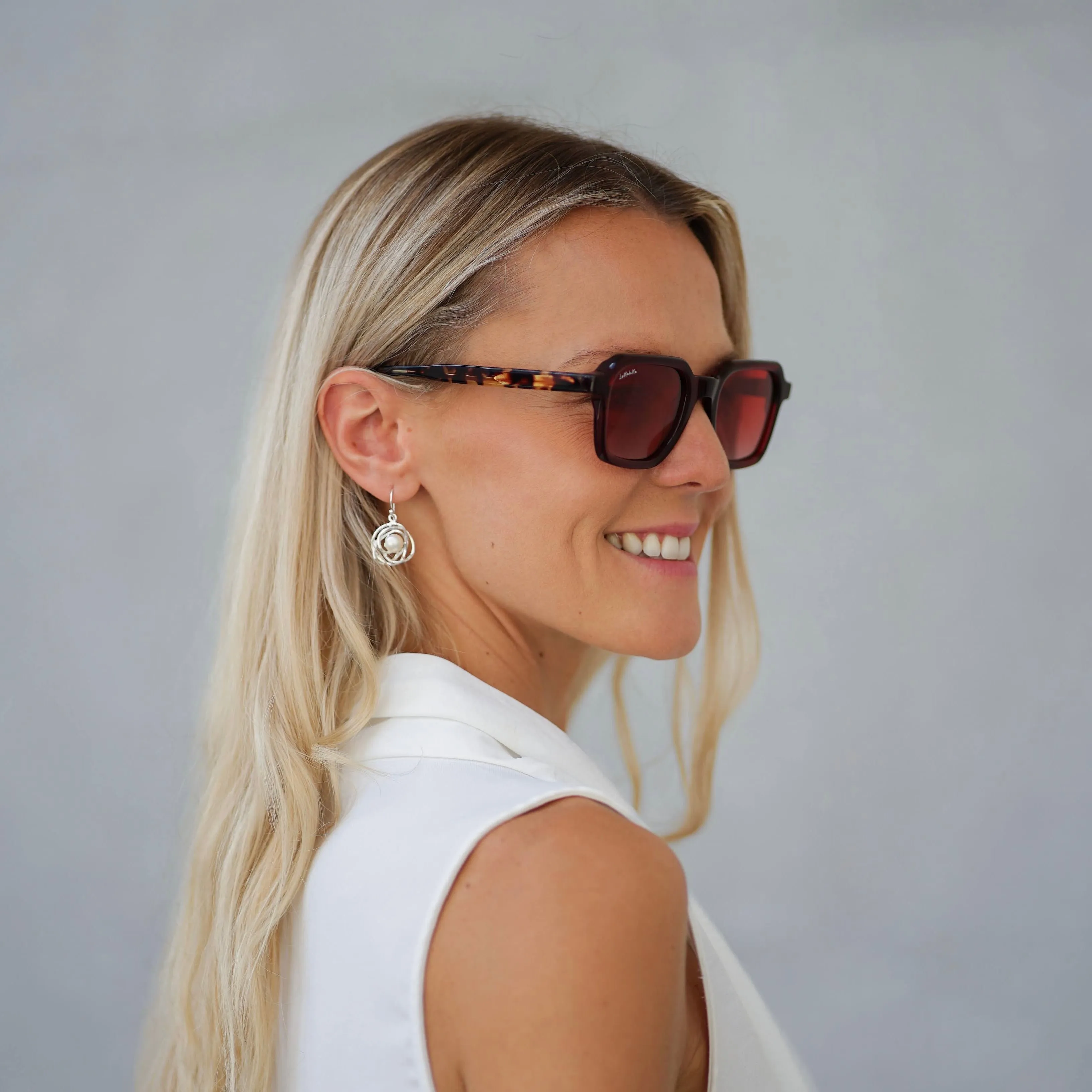 Viana - Polarized Sunglasses with Sleek Acetate Frames