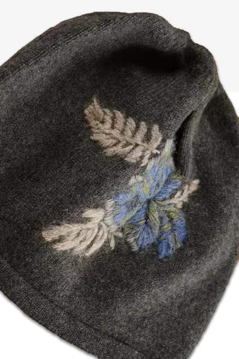 Vintage Cashmere Beanie and Touchscreen Gloves Set
