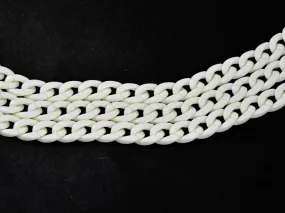 White Circular Acrylic Chains